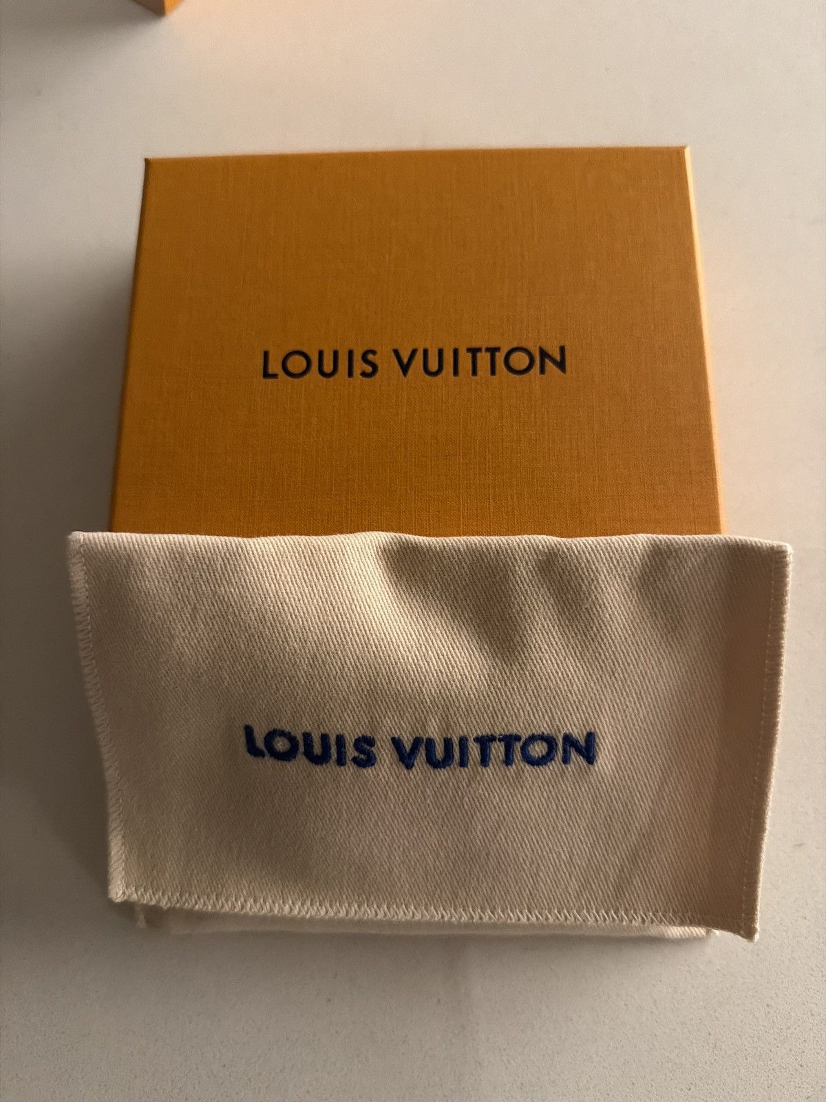 Louis Vuitton Ostrich Leather Louis Vuitton Pocket Organizer Size ONE SIZE - 6 Thumbnail