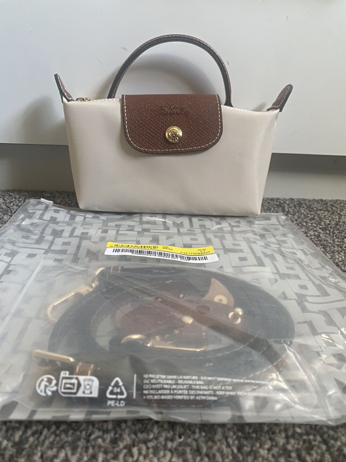 Longchamp Longchamp Beige Pouch Size ONE SIZE - 2 Thumbnail