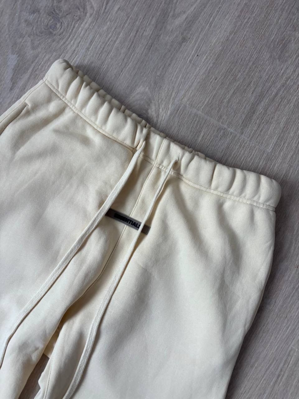 Fear of God Fear Of Gog essentials pants Size US 32 / EU 48 - 2 Thumbnail