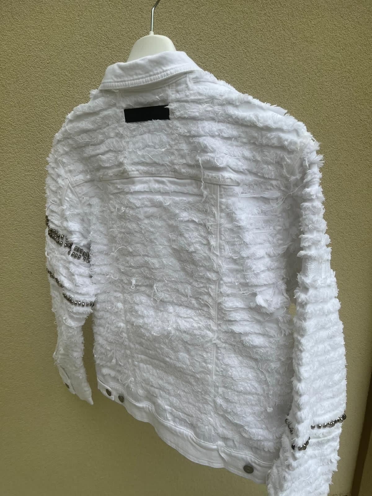 Alyx × Blackmeans Studded & Distressed Denim Jacket in White Size US L / EU 52-54 / 3 - 18 Thumbnail