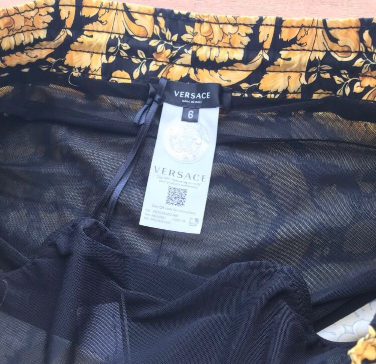 Versace New Authentic Versace Men Shorts Size 5 Size US 29 - 9 Thumbnail
