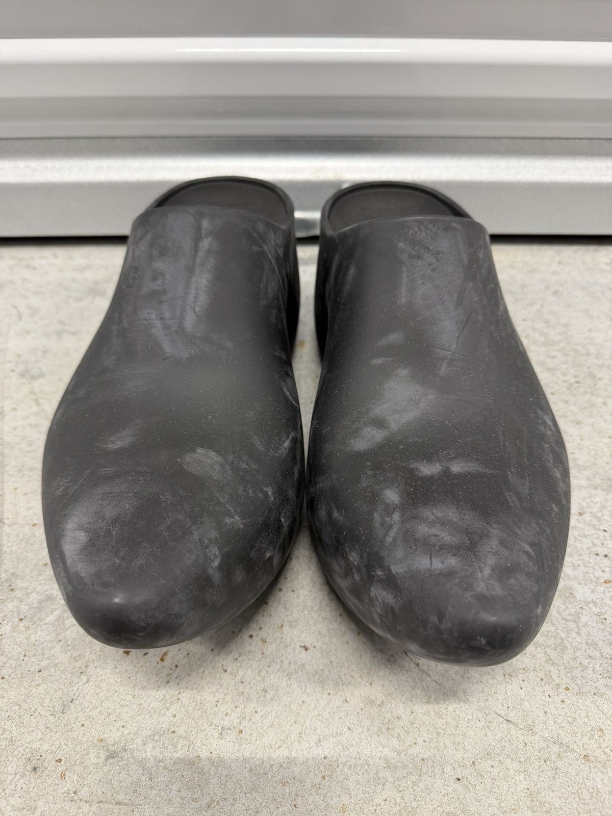Balenciaga Worn Out Technoclog