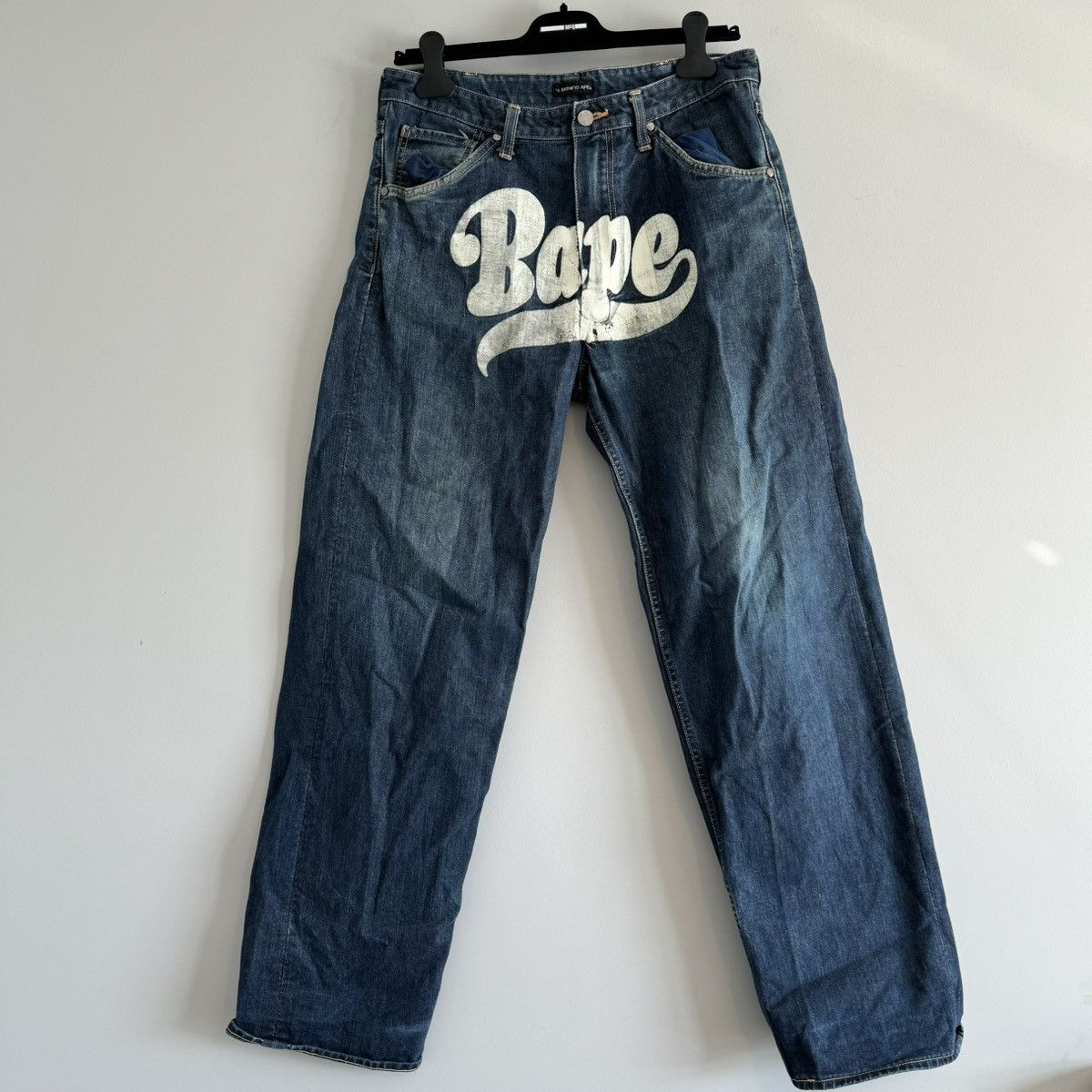 Bape OG BAPEXCLUSIVE Painted Logo Denim Jeans Size US 34 / EU 50 - 2 Thumbnail