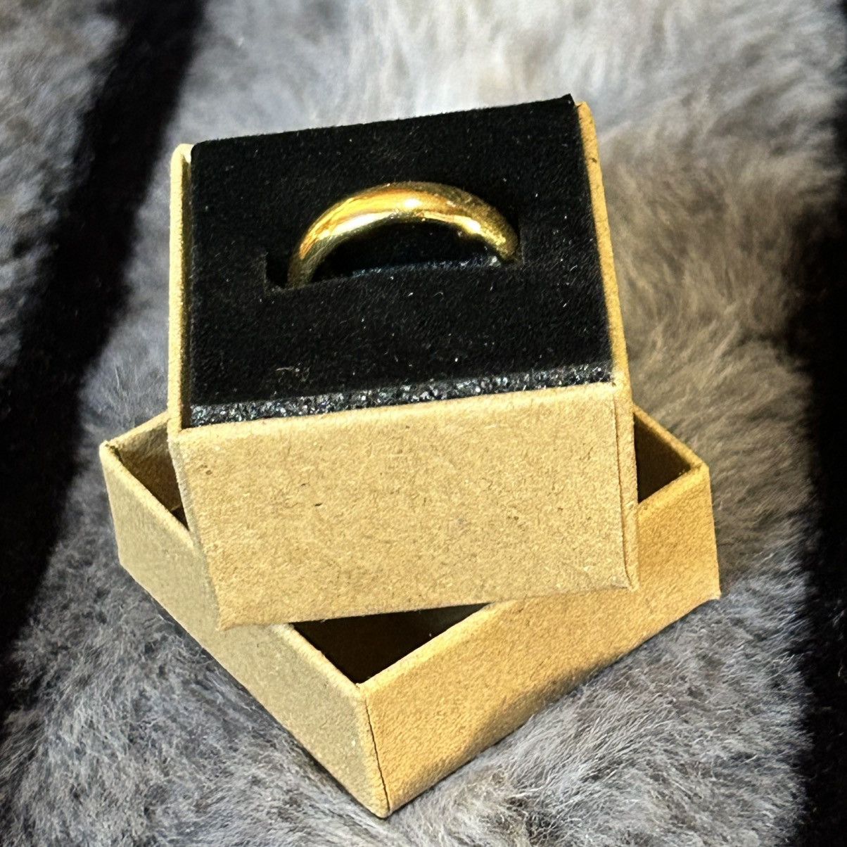 Jewelry Shiny 18kt gold plated 4mm stainless steel comfort ring 7 Size ONE SIZE - 3 Thumbnail