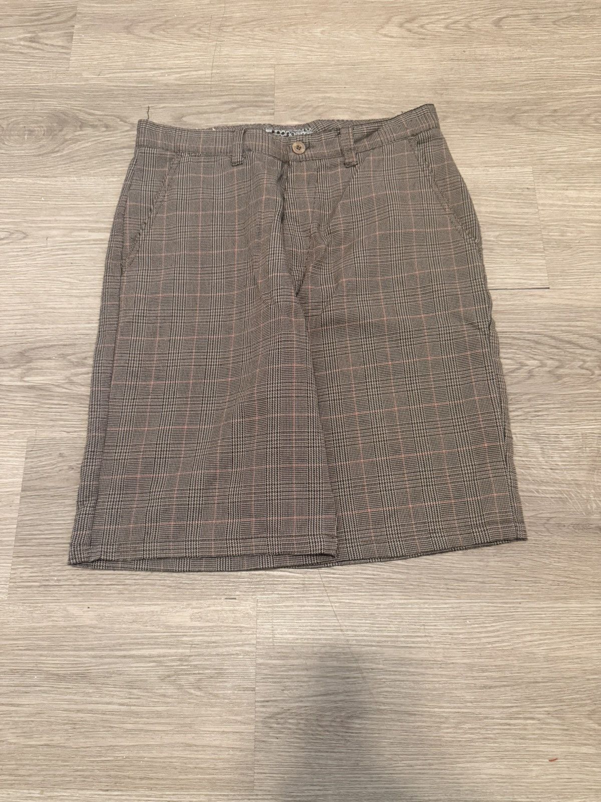 Billabong Plaid Y2K Billabong shorts Size US 31 - 1 Thumbnail