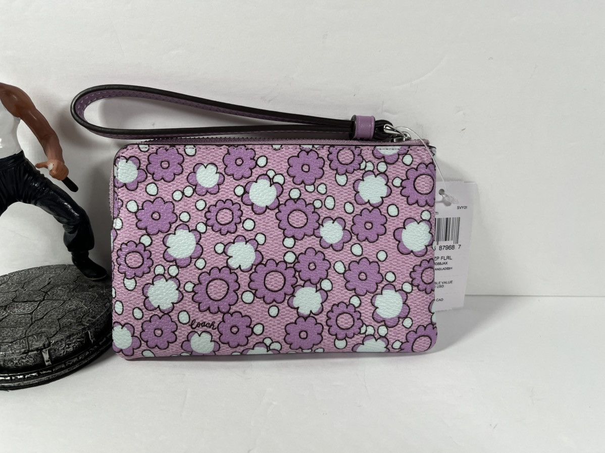 Coach Coach Corner Zip Wristlet in Floral Print Silver/Lily Multi Size ONE SIZE - 2 Thumbnail
