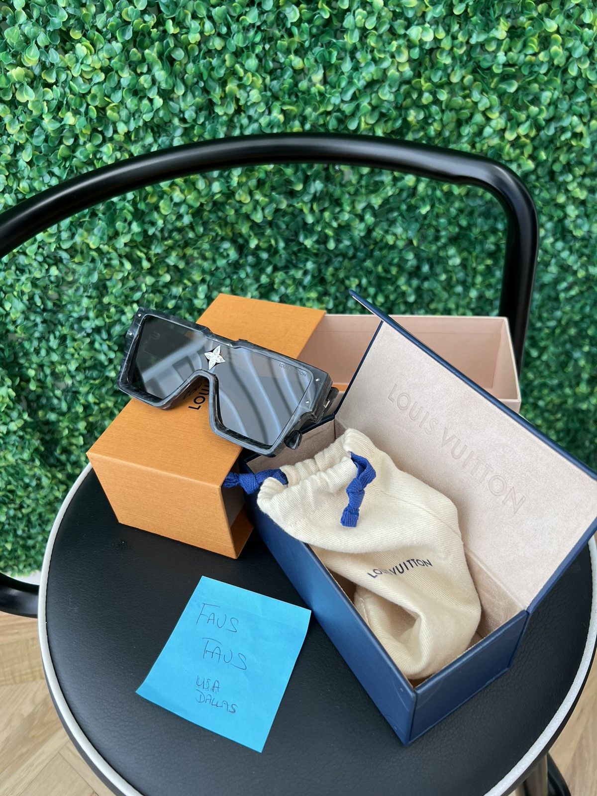 Louis Vuitton LV Cyclone Glasses (RARE MARBLE) Size ONE SIZE - 1 Thumbnail