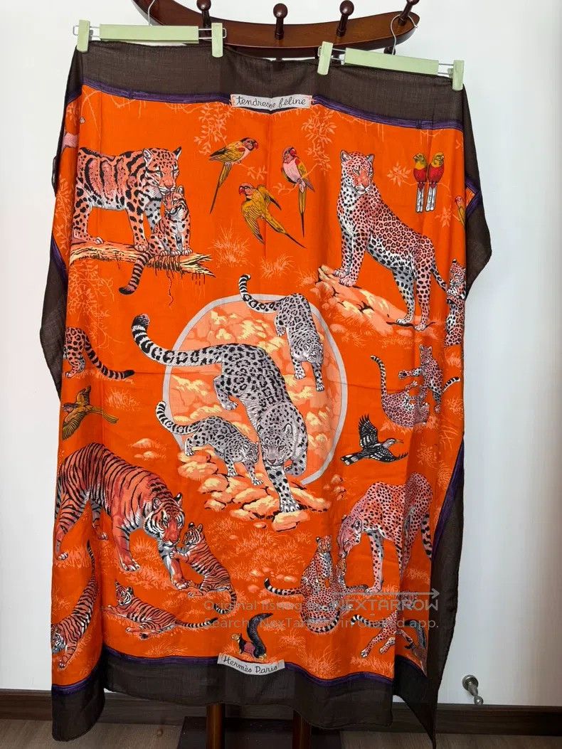 Hermes Hermes size 140*140 Shawl scarf, size 140*140, cashmere and Size ONE SIZE - 3 Thumbnail