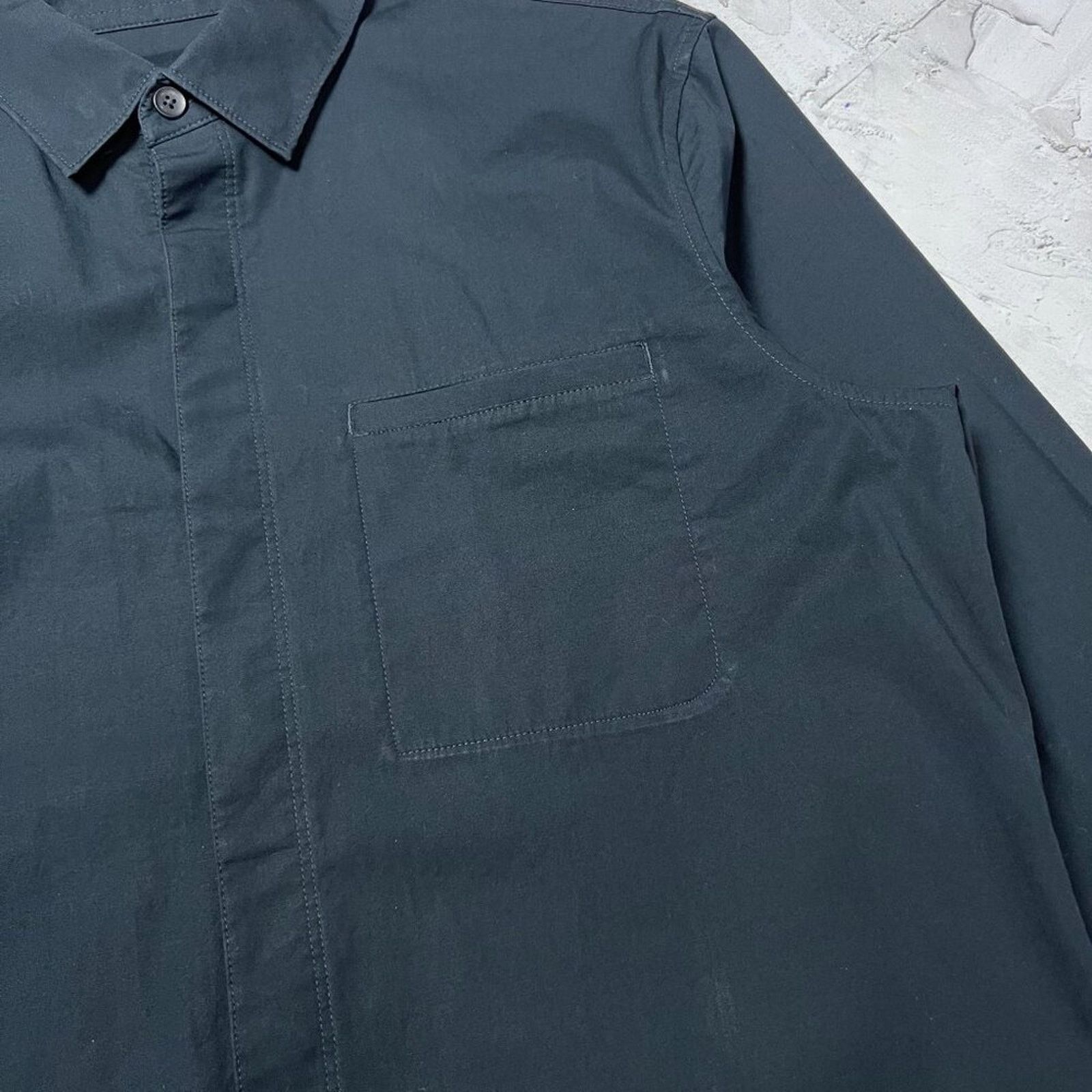 Lululemon Lululemon Mission Slim Fit Button Down Shirt Mens M Navy Lon Size US M / EU 48-50 / 2 - 7 Thumbnail
