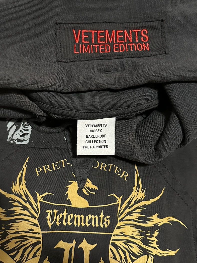 Vetements vetements Pentagram multi-element patch sweatshirt 2501-Nex Size US XS / EU 42 / 0 - 7 Thumbnail