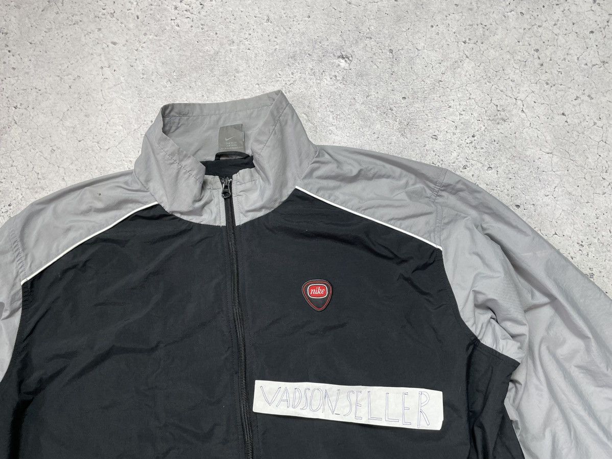 Nike × Vintage Nike Drill Y2K Swoosh Vintage Nylon Jacket Size US XXL / EU 58 / 5 - 6 Thumbnail