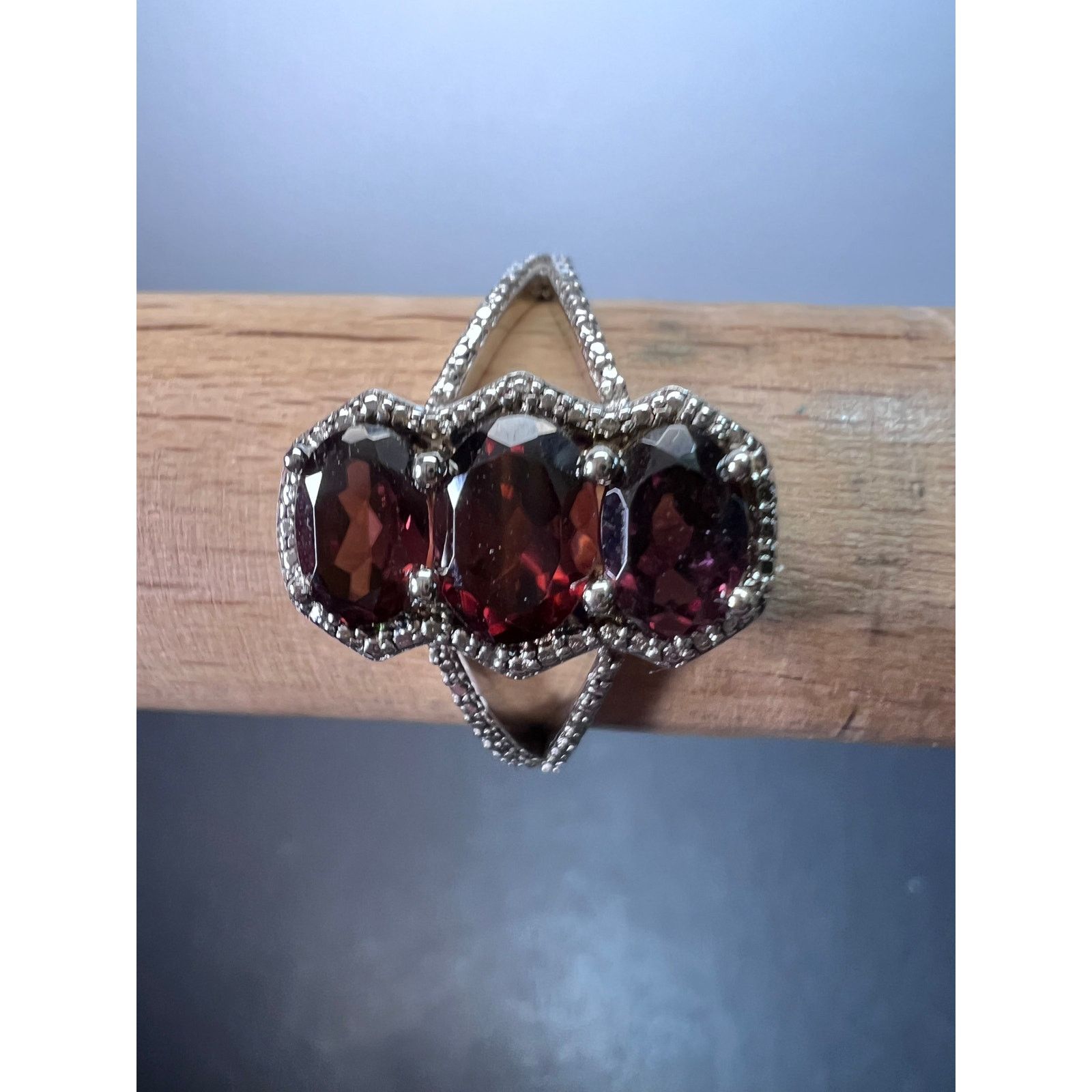 Other Red zircon 3 stone sterling silver ring size 9 Size ONE SIZE - 2 Thumbnail