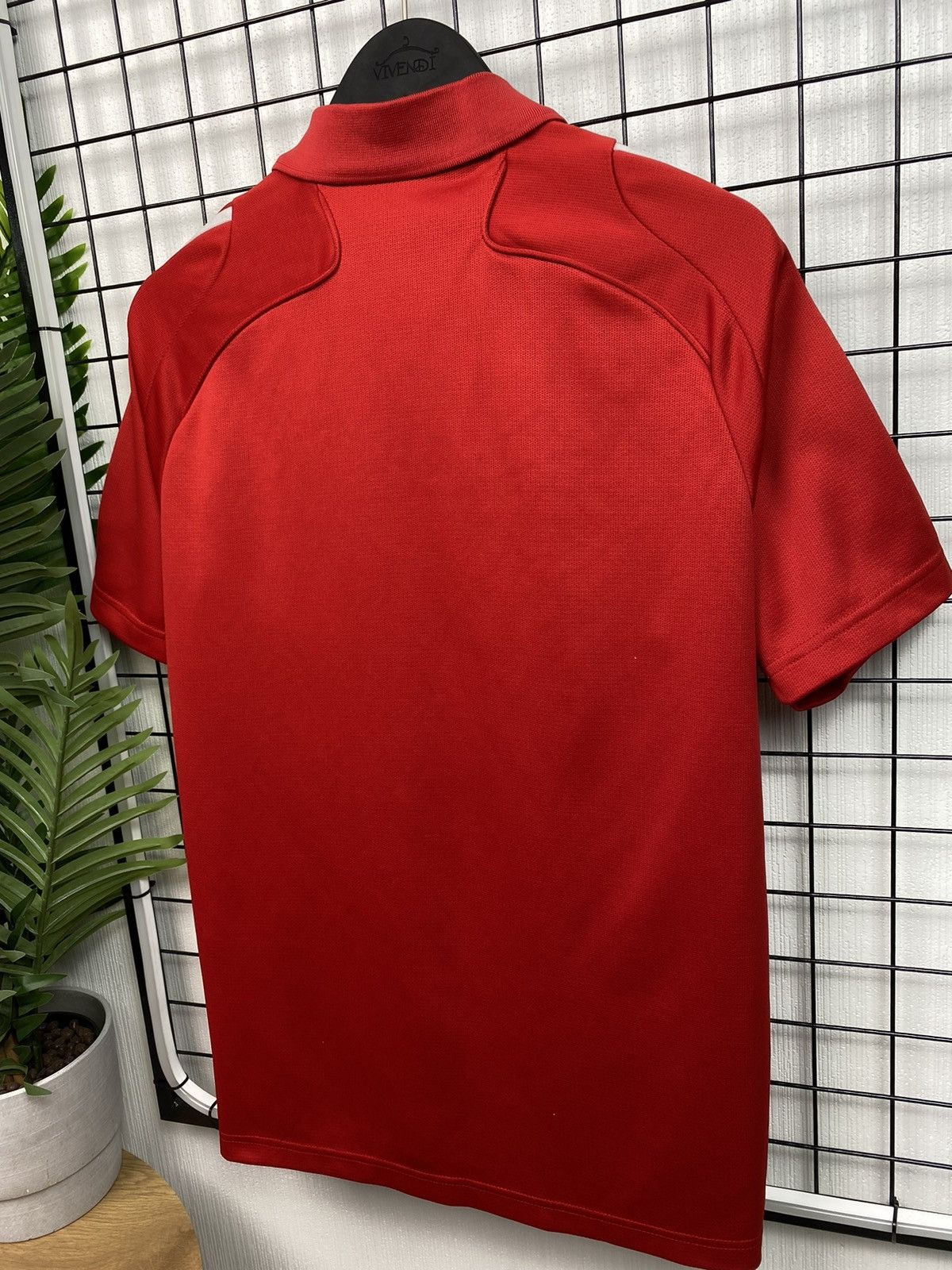 Vintage Adidas 2008 Liverpool Red Carlsberg Polo TShirt Soccer Men M Size US M / EU 48-50 / 2 - 19 Thumbnail
