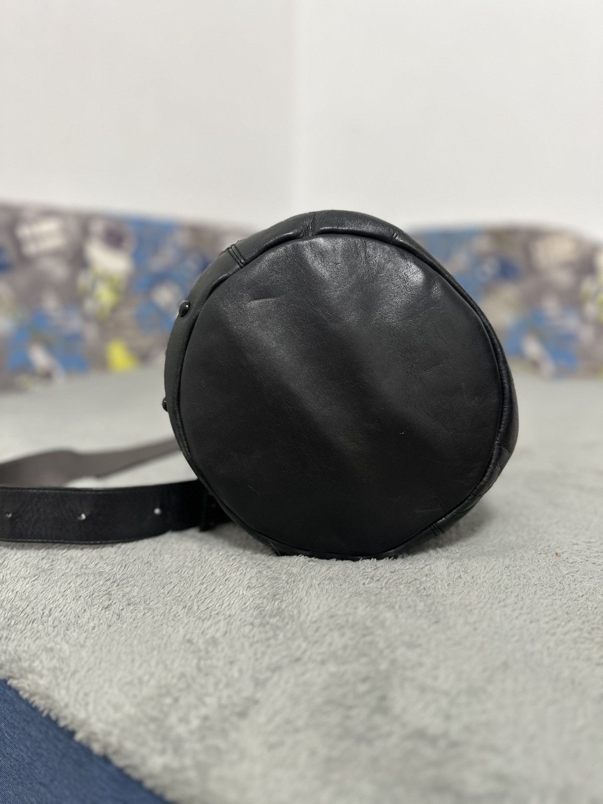 Marc by Marc Jacobs Marc by Marc Jacobs Cow Leather Bucket Bag Size ONE SIZE - 7 Thumbnail