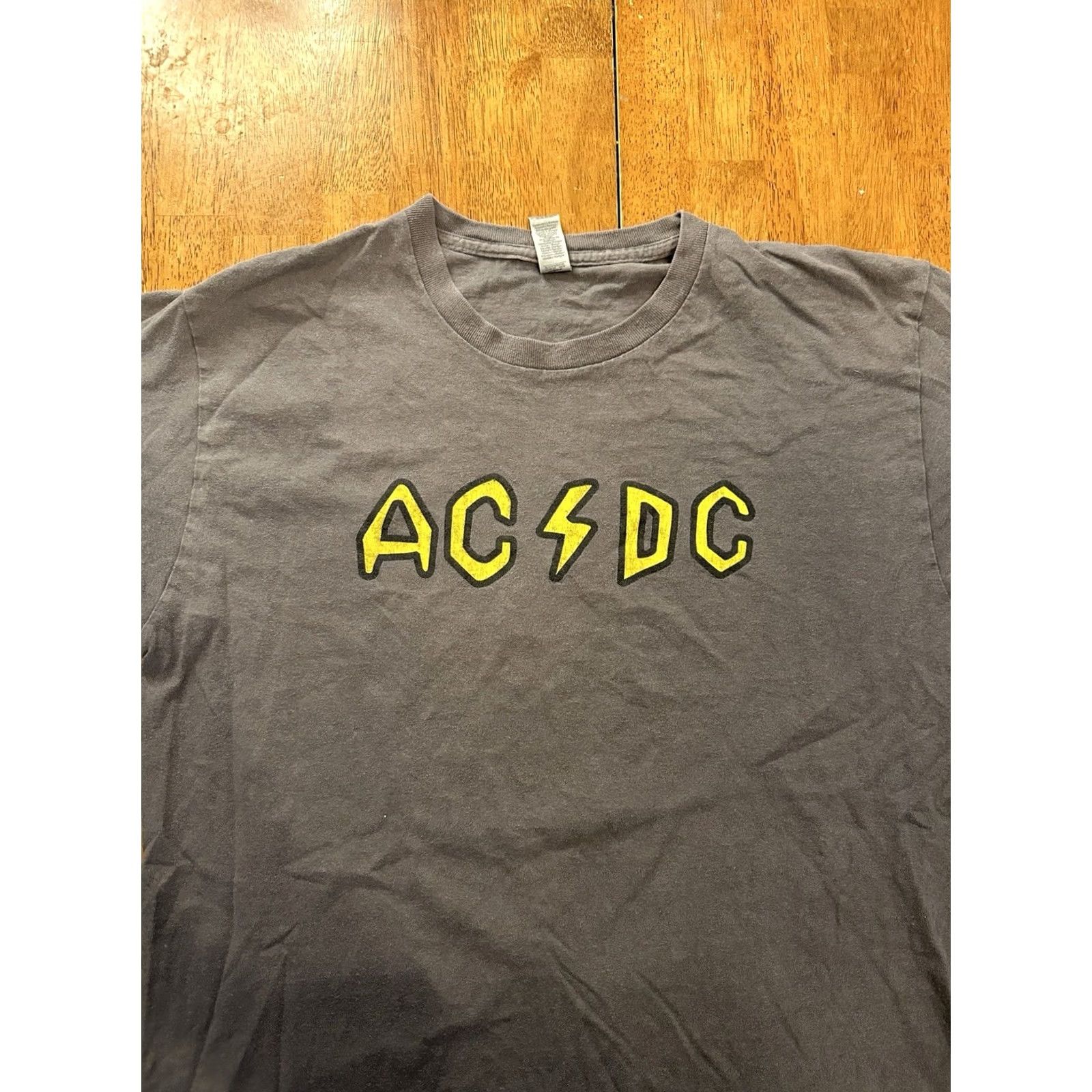 Vintage AC/DC Band T Shirt Large Classic Rock Men Size US L / EU 52-54 / 3 - 2 Thumbnail