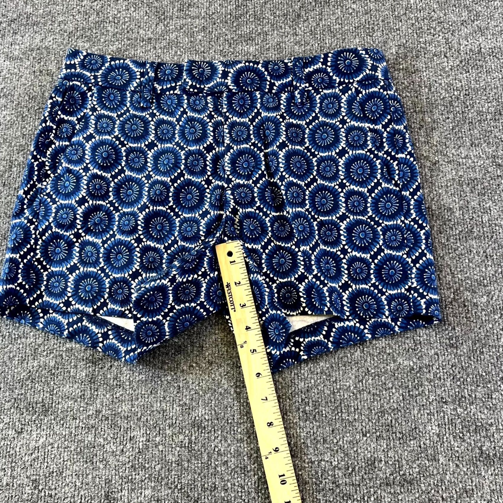 Vintage Level 99 Cindie Shorts Women's 27 Blue Floral Print Stretch Slash Pockets Casual Size 27" / US 4 / IT 40 - 4 Thumbnail