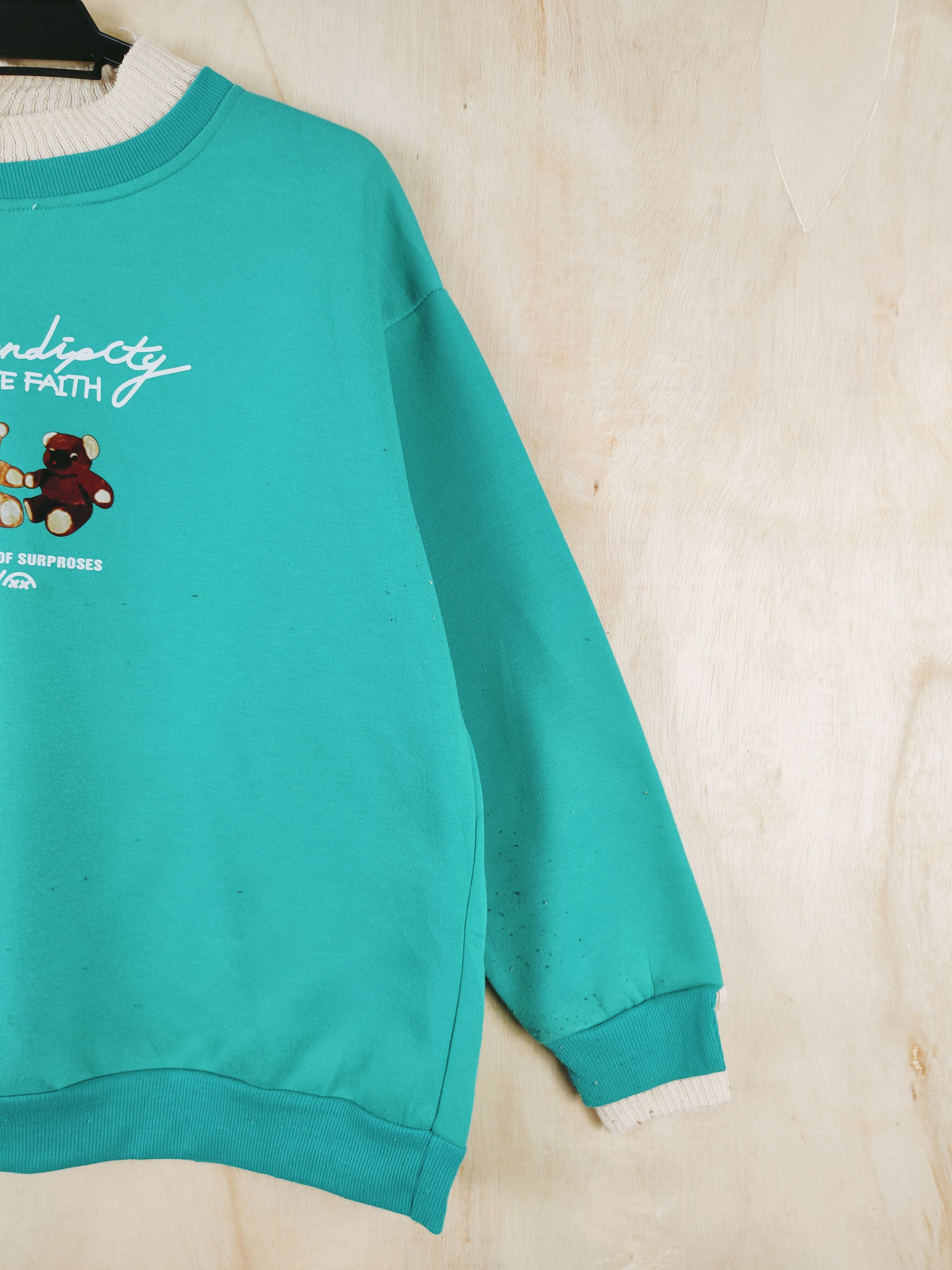 Japanese Brand × Vintage Japanese Brand Turquoise teddy bear Sweatshirts #S2631 Size L / US 10 / IT 46 - 6 Thumbnail