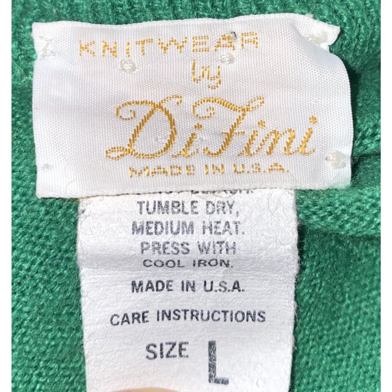 Vintage DIFFINI Knitwear Mens V-Neck Sweater Green Long Sleeve Size L USA Made Size US L / EU 52-54 / 3 - 6 Thumbnail