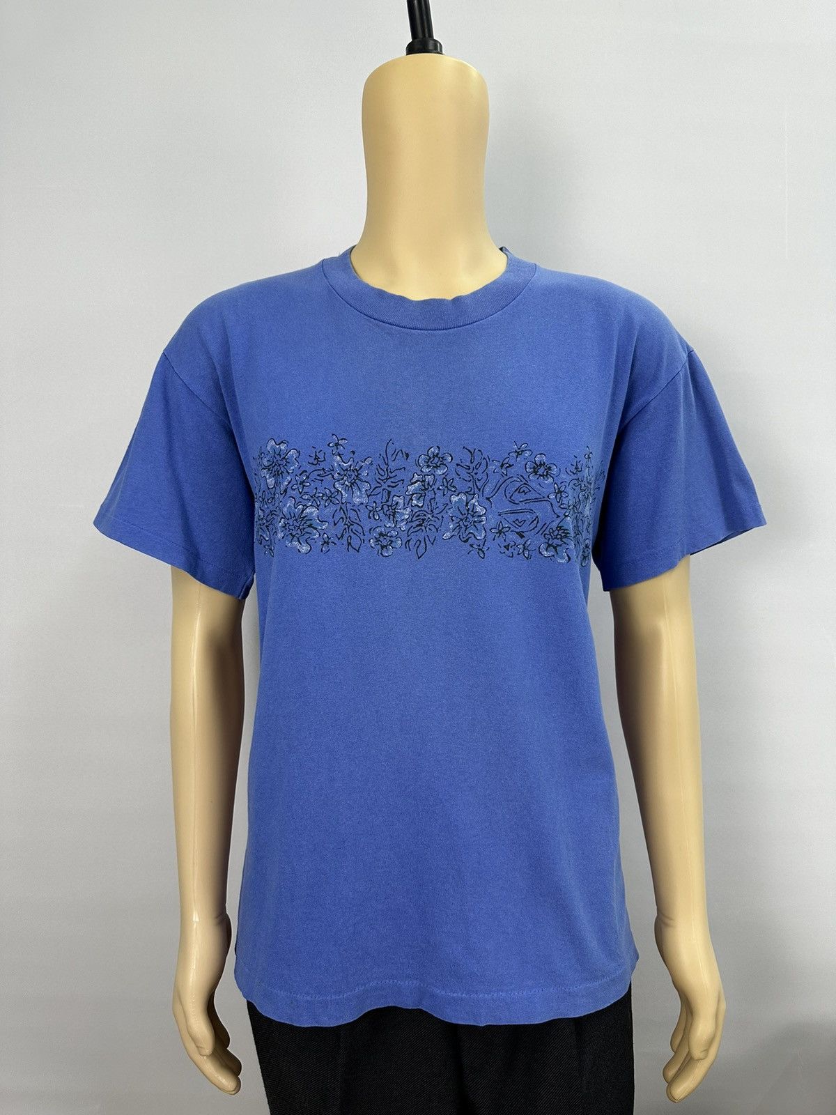Quiksilver Quiksilver 80s Flower Single Stitch Vintage Tshirt A585 Size US M / EU 48-50 / 2 - 1 Thumbnail