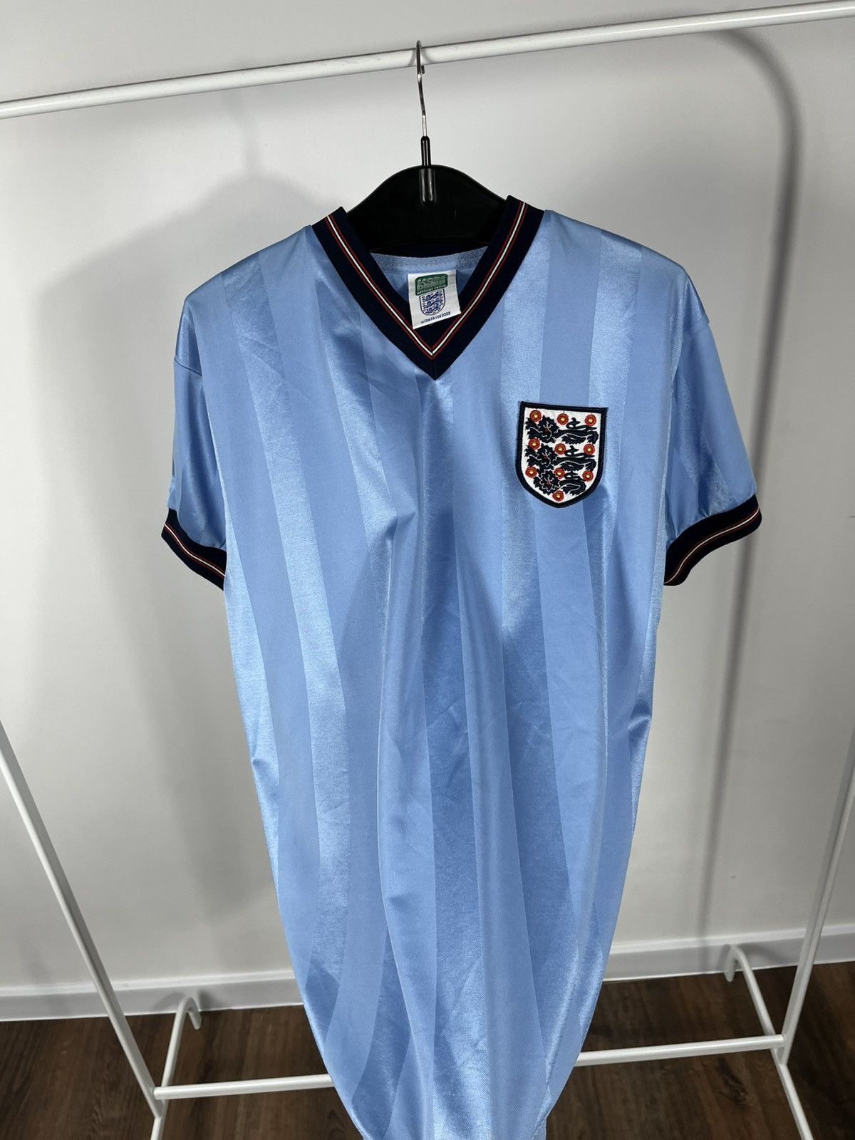Other Score Draw England Retro Light Blue Football Shirt Size S Size US S / EU 44-46 / 1 - 7 Thumbnail