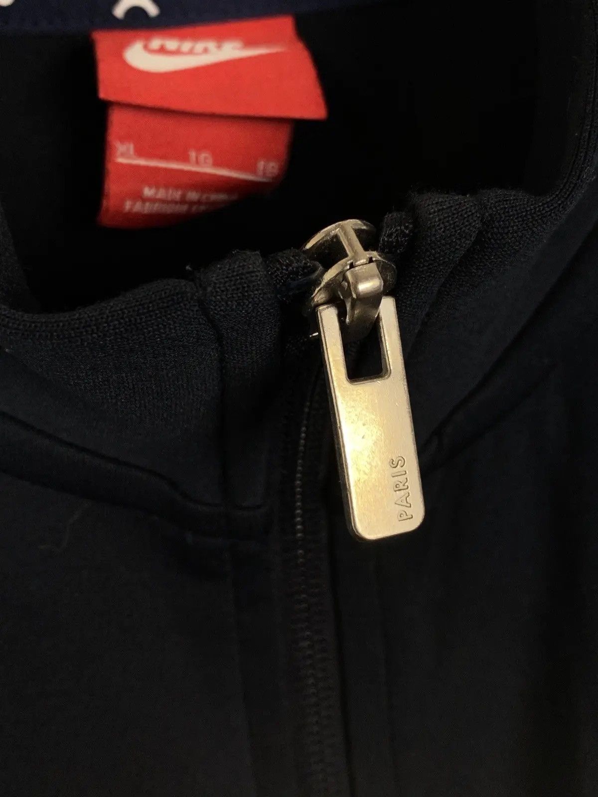 Nike Nike N98 2018 PSG Paris Saint German Zipped Tracksuit Jacket Size XL / US 12-14 / IT 48-50 - 6 Thumbnail