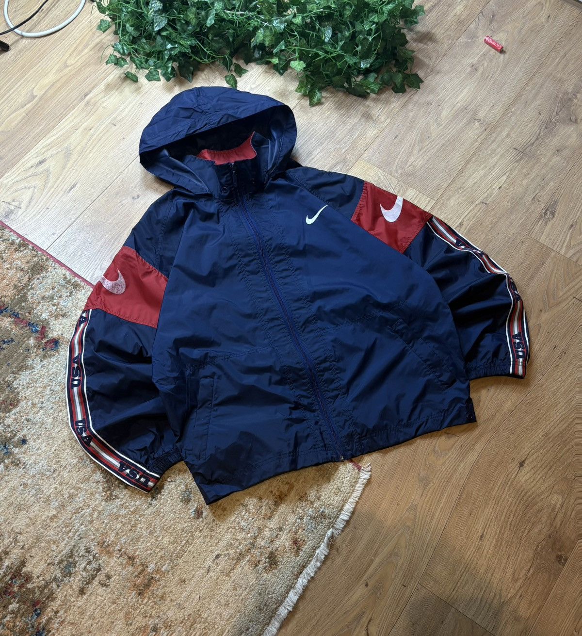 Nike 90s Nike Vintage USA Track Nylon Lampas Jacket Drill Y2K Size US M / EU 48-50 / 2 - 1 Thumbnail