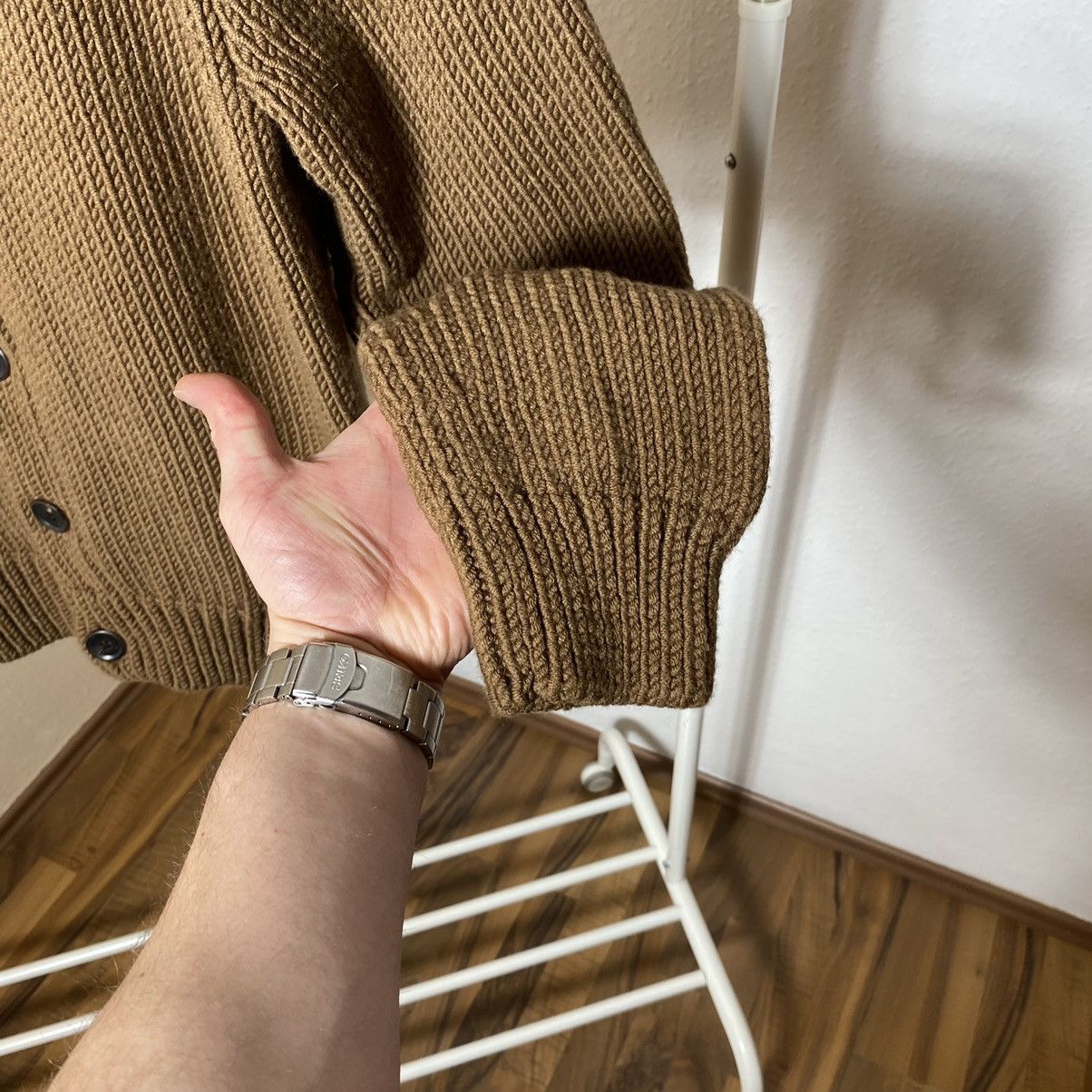Louis Vuitton Wool Knit Button Sweater Louis Vuitton Brown Size US L / EU 52-54 / 3 - 14 Thumbnail