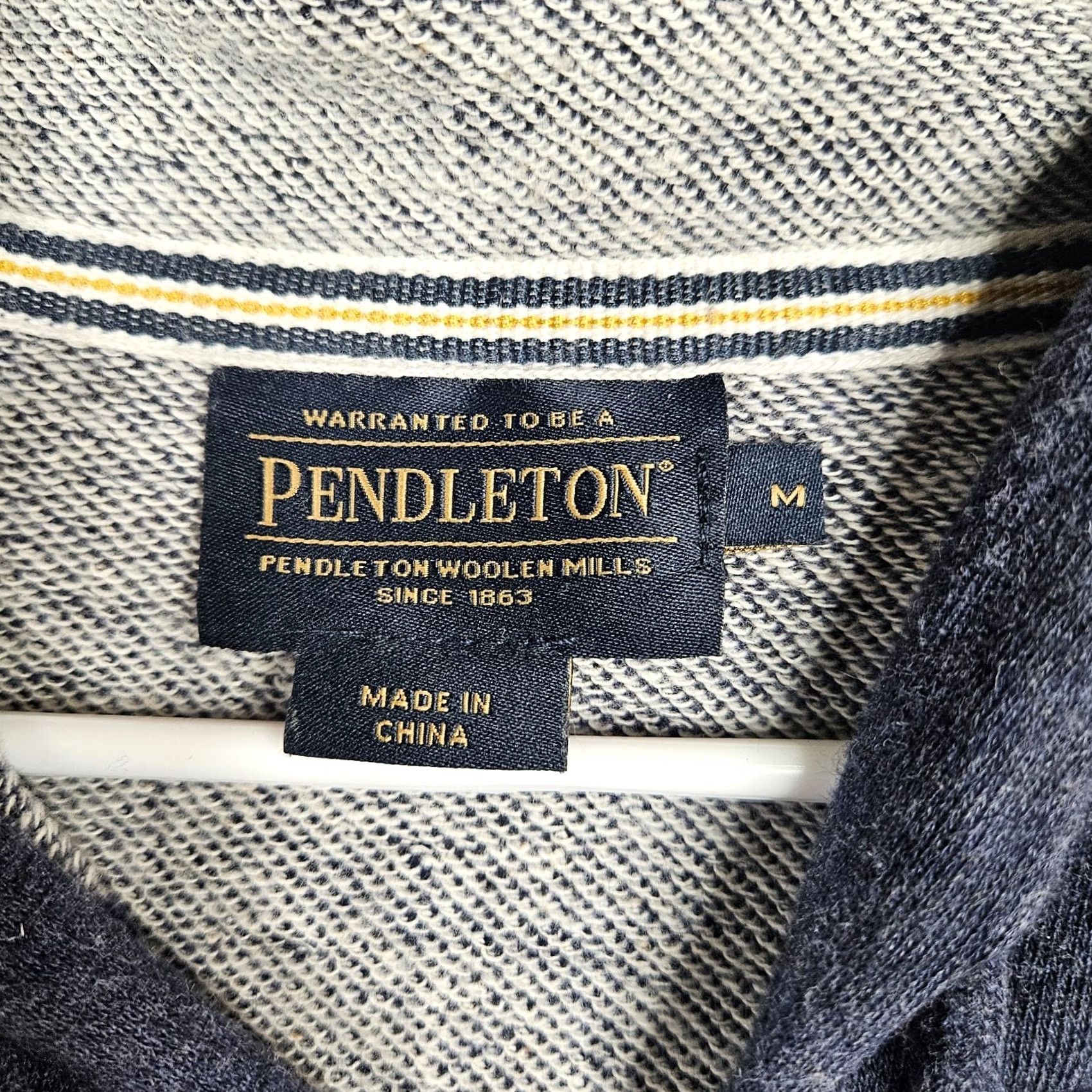 Pendleton Pendleton Sweatshirt M Blue Bison Graphic Full zip Casual Men's Size Size US M / EU 48-50 / 2 - 3 Thumbnail