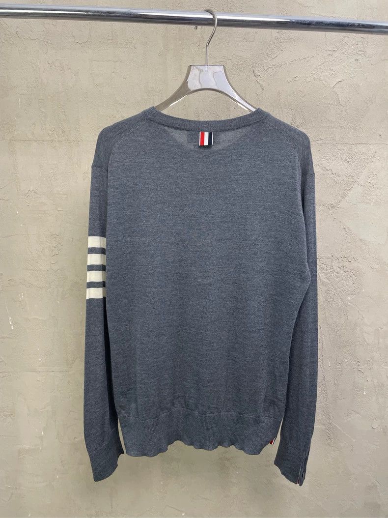 Thom Browne Thom Browne Round collar wool sweater Size US M / EU 48-50 / 2 - 2 Thumbnail