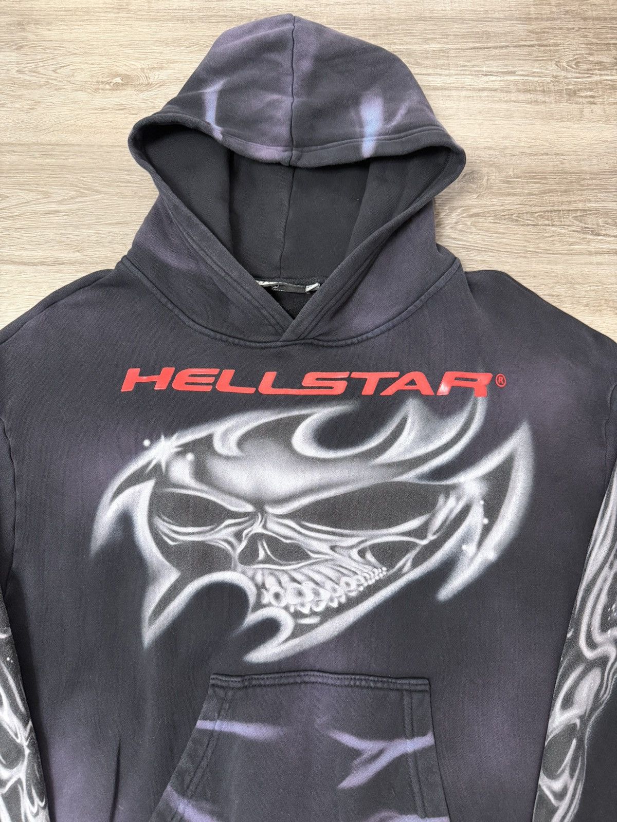 HELLSTAR Hellstar Airbrushed Skull Hoodie Black Size XS Size US XS / EU 42 / 0 - 2 Thumbnail