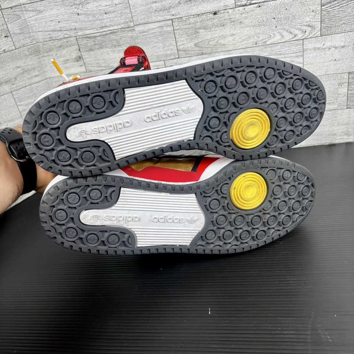 Adidas Adidas Forum 84 Low x The Simpsons ‘Duff Beer Duffman’ 9.5 Size US 9.5 / EU 42-43 - 10 Thumbnail