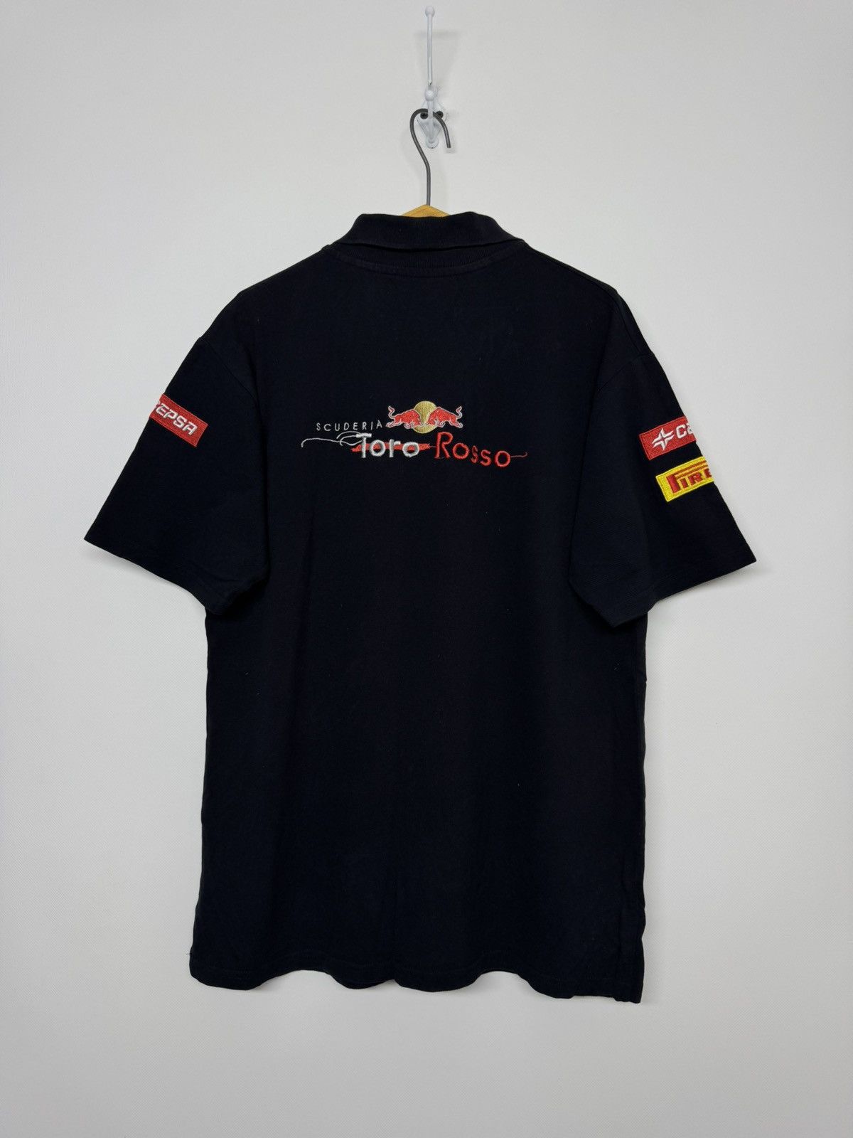 Red Bull Vintage Y2k Infiniti Red Bull Racing polo t shirt Size US M / EU 48-50 / 2 - 5 Thumbnail