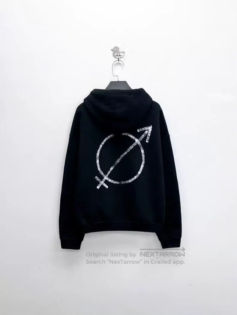 Balenciaga Balenciaga Black hooded sweatshirt with small lettering lo Size US S / EU 44-46 / 1 - 1 Thumbnail