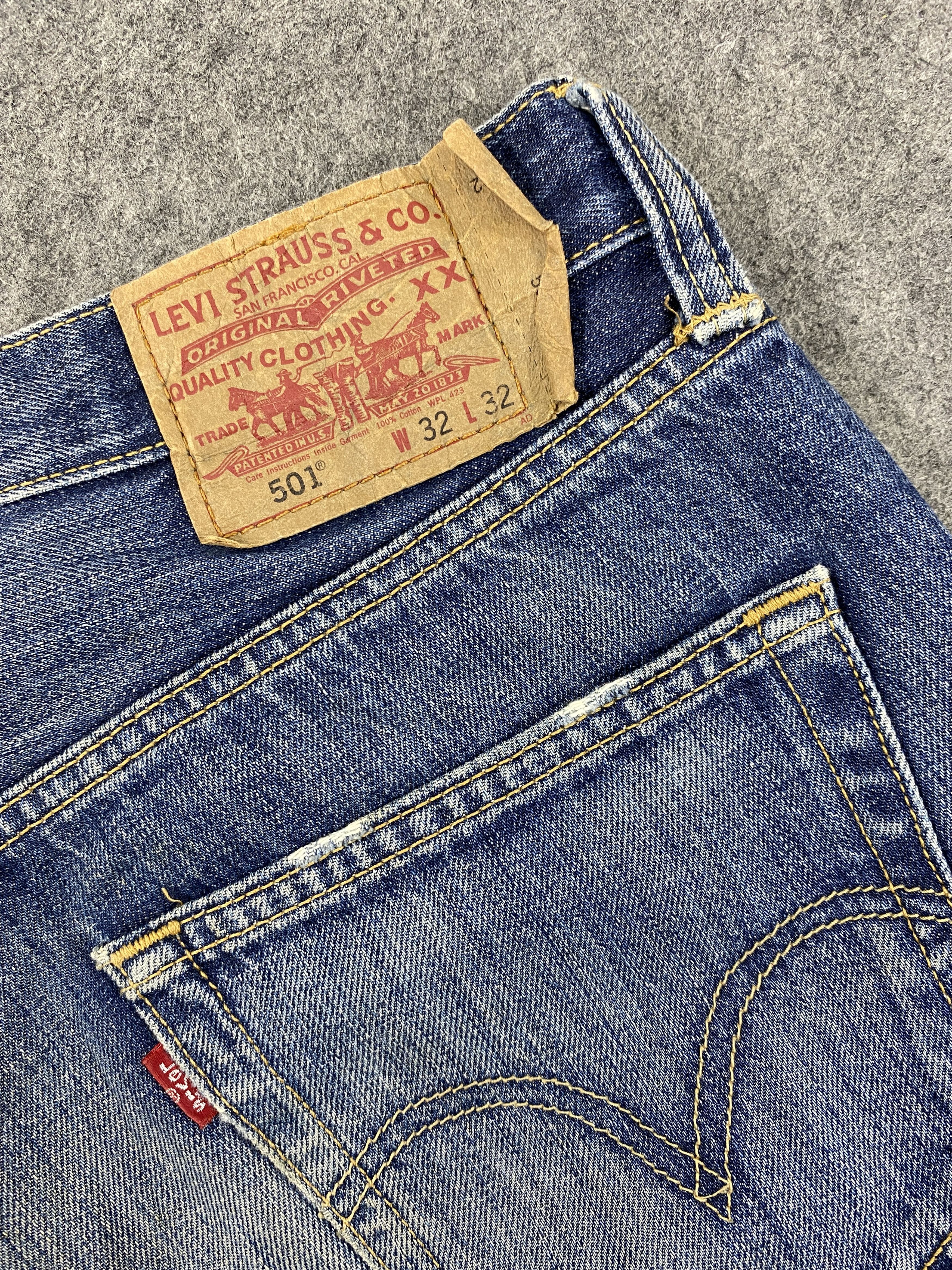 Japanese Brand Faded Blue Vintage Levi's 501 Jeans 33x32 Denim-JN2398 Size US 33 - 11 Thumbnail