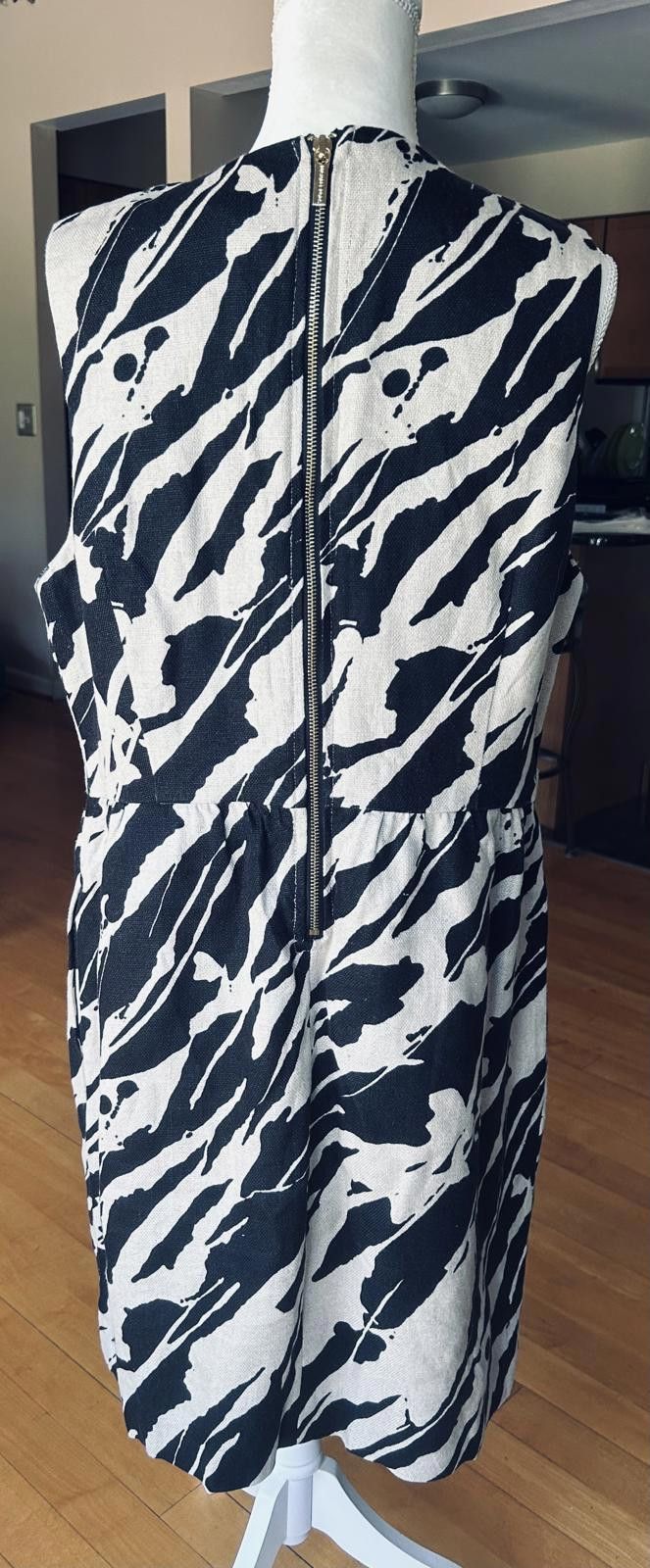 Michael Kors Michael Kors plus size 16 A-Line Dress Black & White Print Size XL / US 12-14 / IT 48-50 - 2 Thumbnail