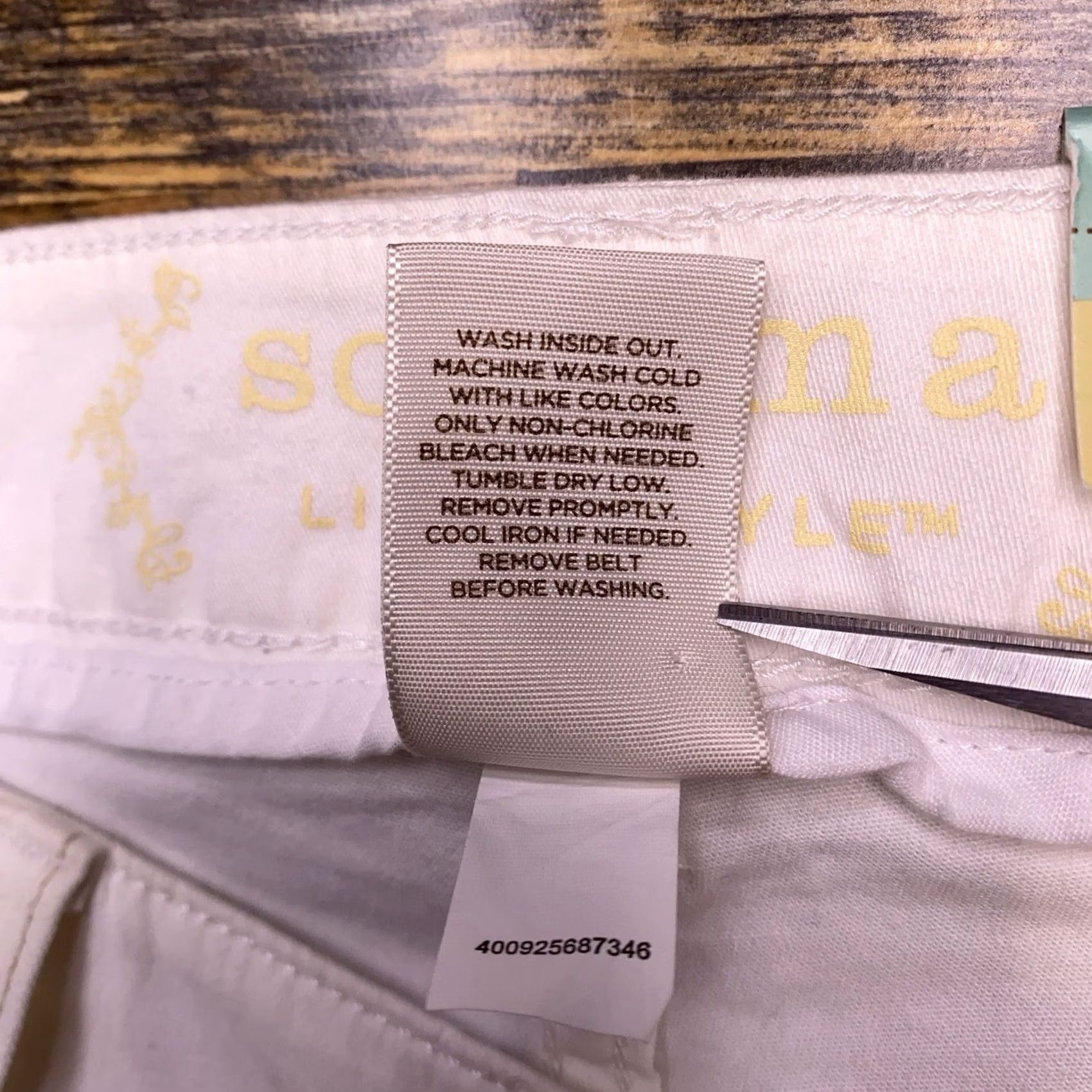 Vintage VINTAGE? No — Sonoma Capri Pants 12 Petite White Modern Fit Stretch Zipper New Size 34" / US 12 / IT 48 - 6 Thumbnail