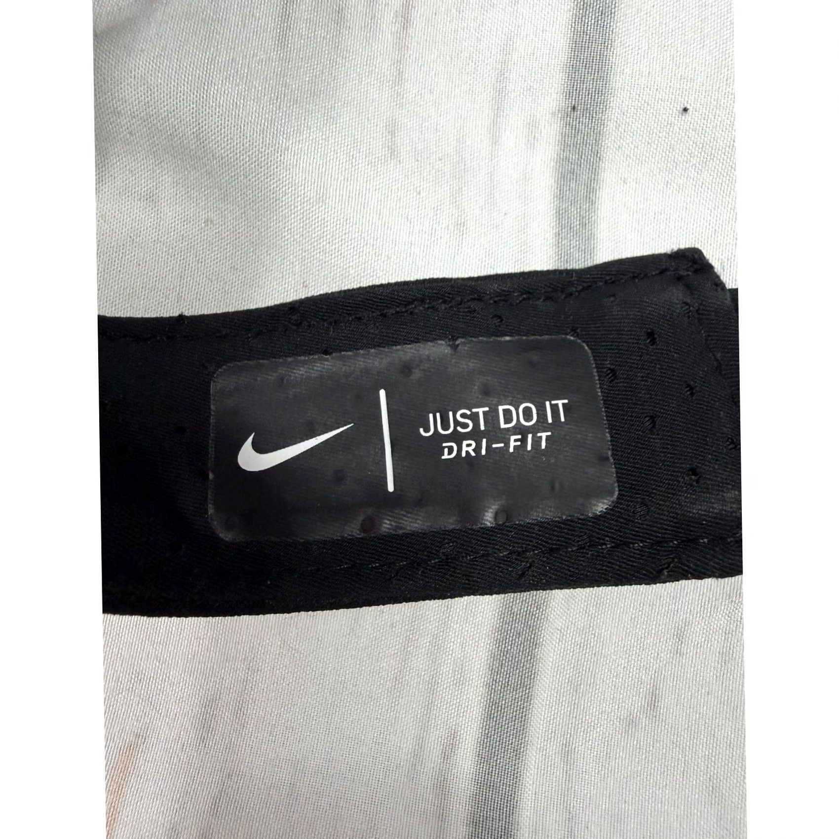 Nike Nike Visor Unisex Black Dri-FIT Perforated Adjustable Athletic Hat OSFM Size ONE SIZE - 7 Thumbnail