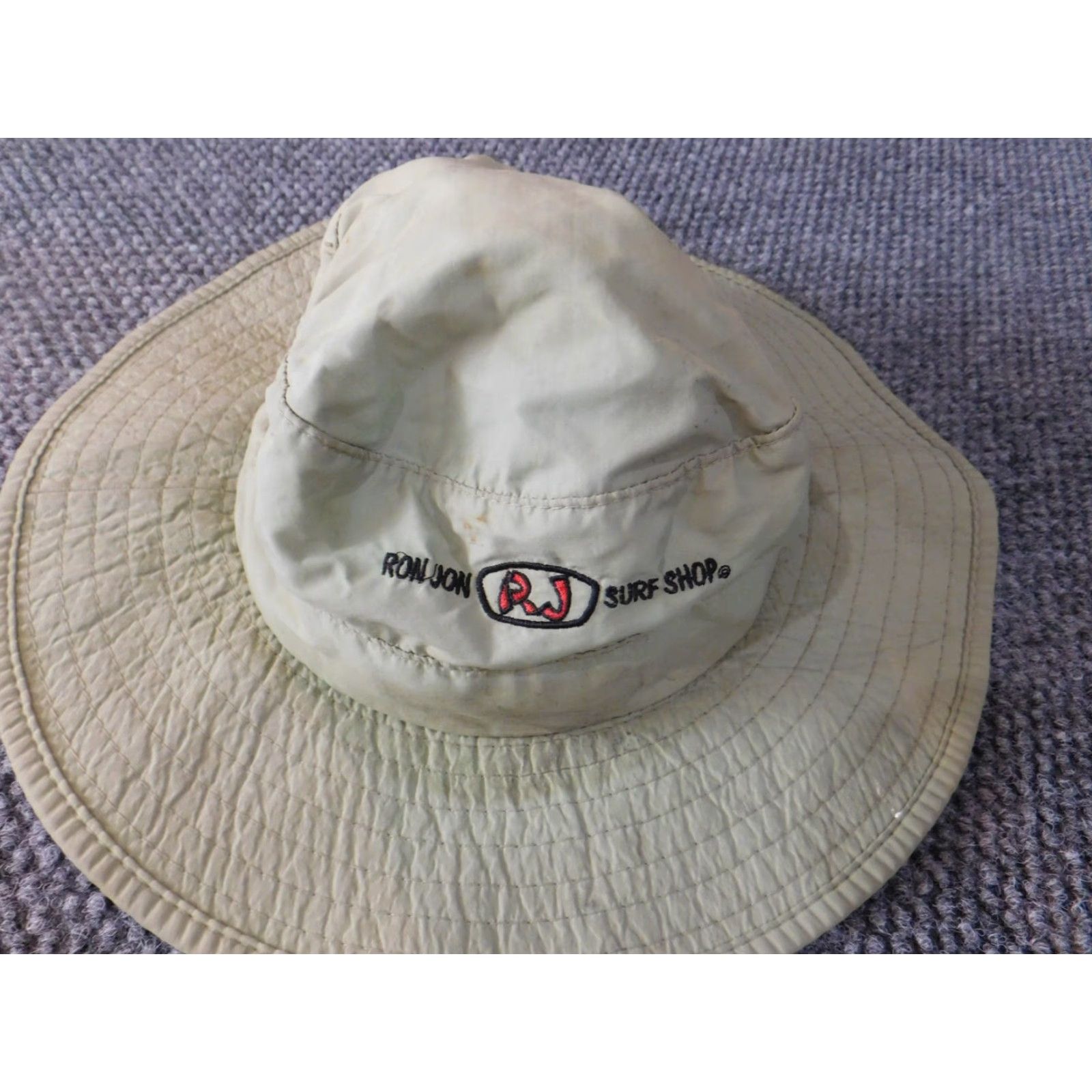 Ron Jon Surf Shop Ron Jon Surf Shop Hat Bucket Beige Medium Mens Classic M Beige Nylon Canvas Casual Lightweight Cap Cap Hat Men Classic Bucket Hat Size ONE SIZE - 2 Thumbnail