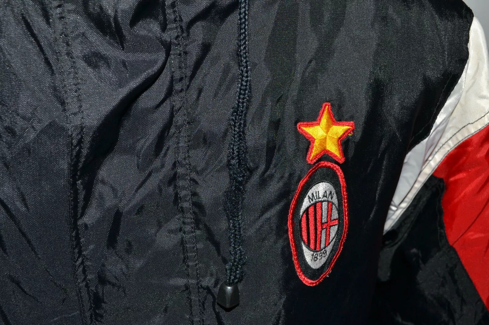 Lotto Sport AC MILAN ITALY 1996/1997 TRAINING FOOTBALL JACKET LOTTO M Size US M / EU 48-50 / 2 - 3 Thumbnail