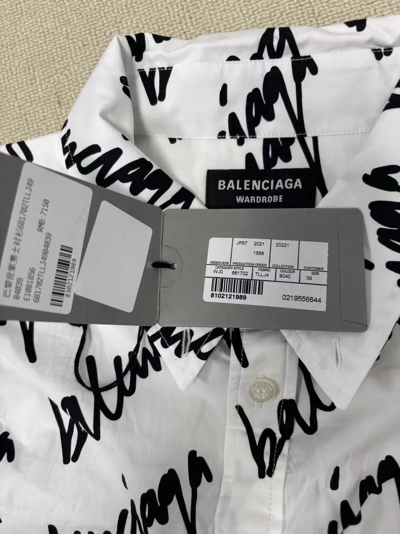 Balenciaga Balenciaga size 39 Full monogram print lapel single breaste Size US S / EU 44-46 / 1 - 3 Thumbnail
