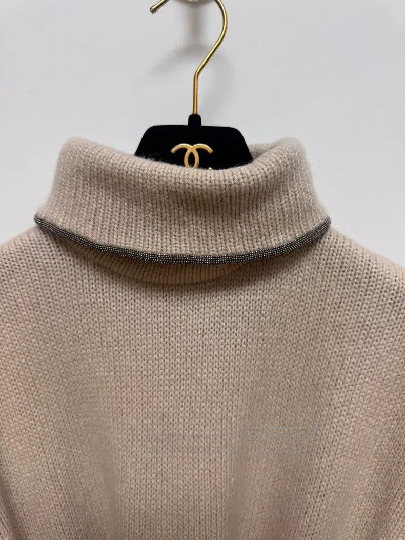 Brunello Cucinelli Brunello Cucinelli Beige Cashmere Dress, Wearable Inside O Size S / US 4 / IT 40 - 4 Thumbnail