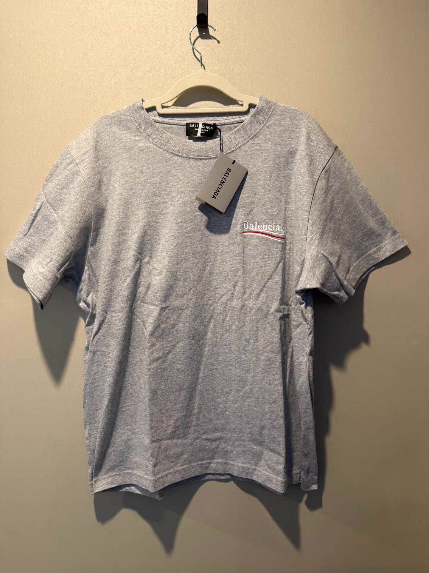 Balenciaga Balenciaga Grey Cola T-shirt。 Ｑ20 Size US XL / EU 56 / 4 - 1 Thumbnail