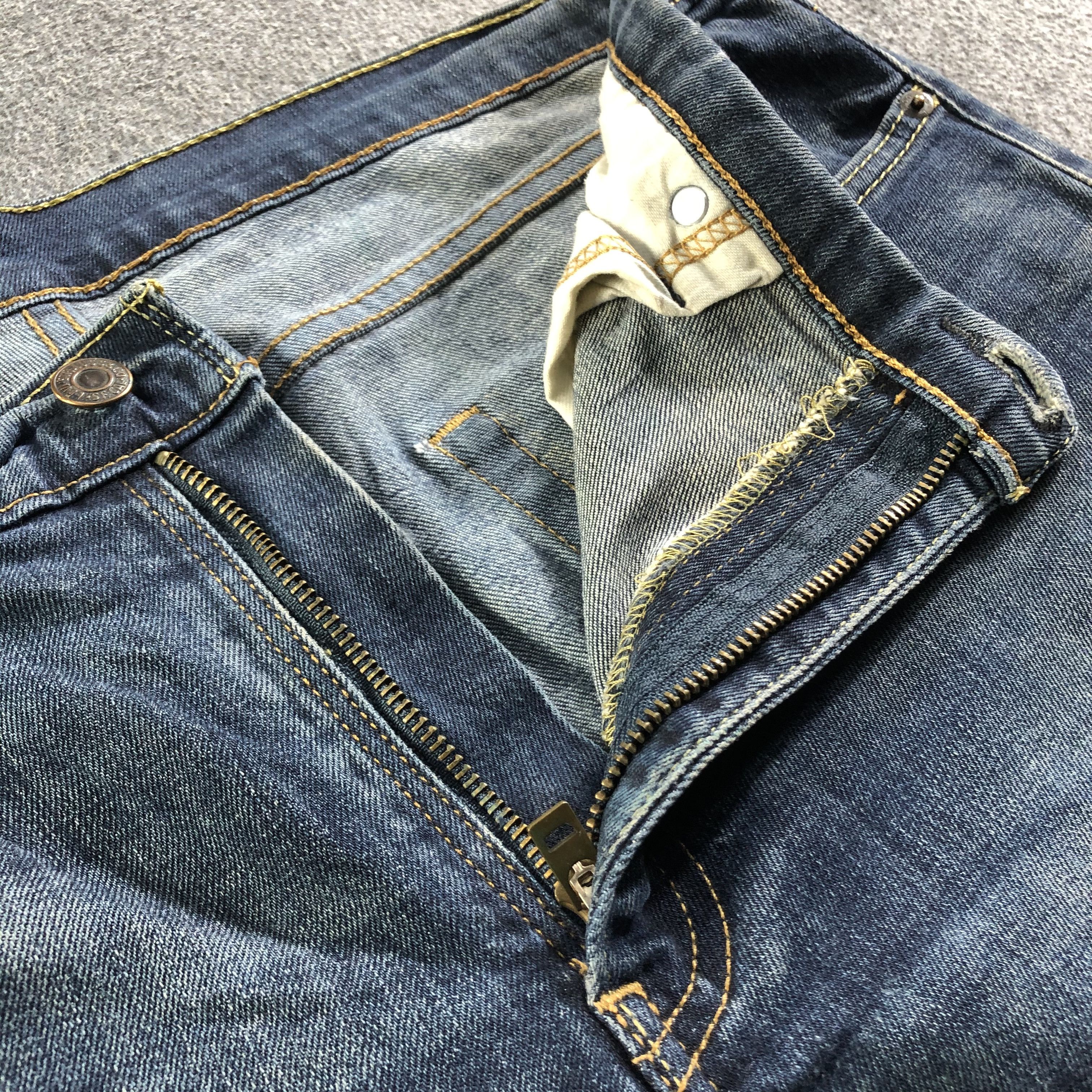 Levi's Vintage Levis 511 Jeans-J3409 Size US 36 / EU 52 - 7 Thumbnail