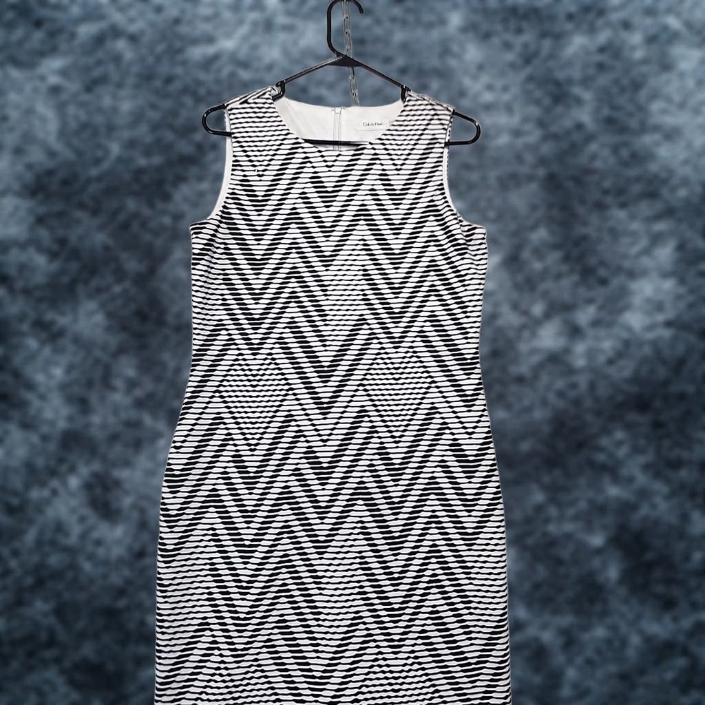 Calvin Klein Calvin Klein Sleeveless Sheath Dress Black White Chevron Print Women's Size 10 Size L / US 10 / IT 46 - 1 Thumbnail