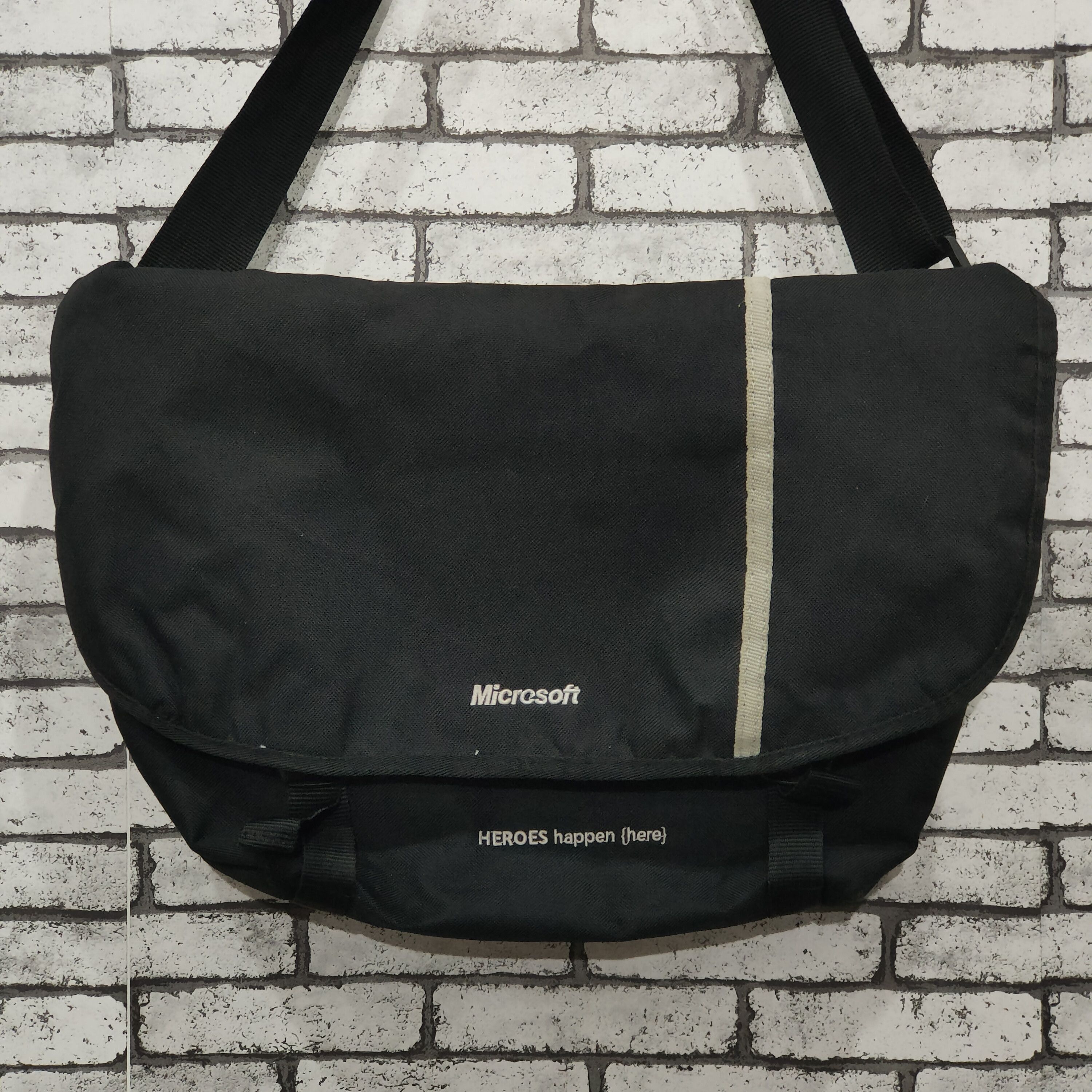 Microsoft 🔥Microsoft 2008 laptop bag Size ONE SIZE - 2 Thumbnail