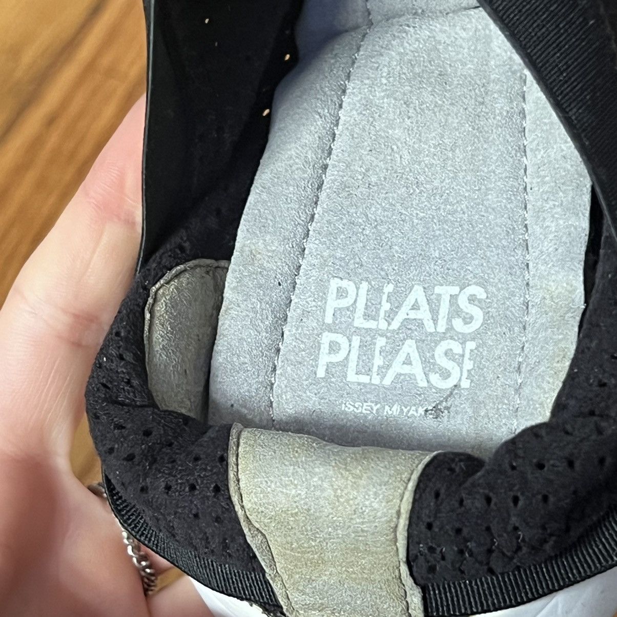 Issey Miyake × Pleats Please Issey Miyake Issey Miyake ballet flats Size US 8 / IT 38 - 9 Thumbnail