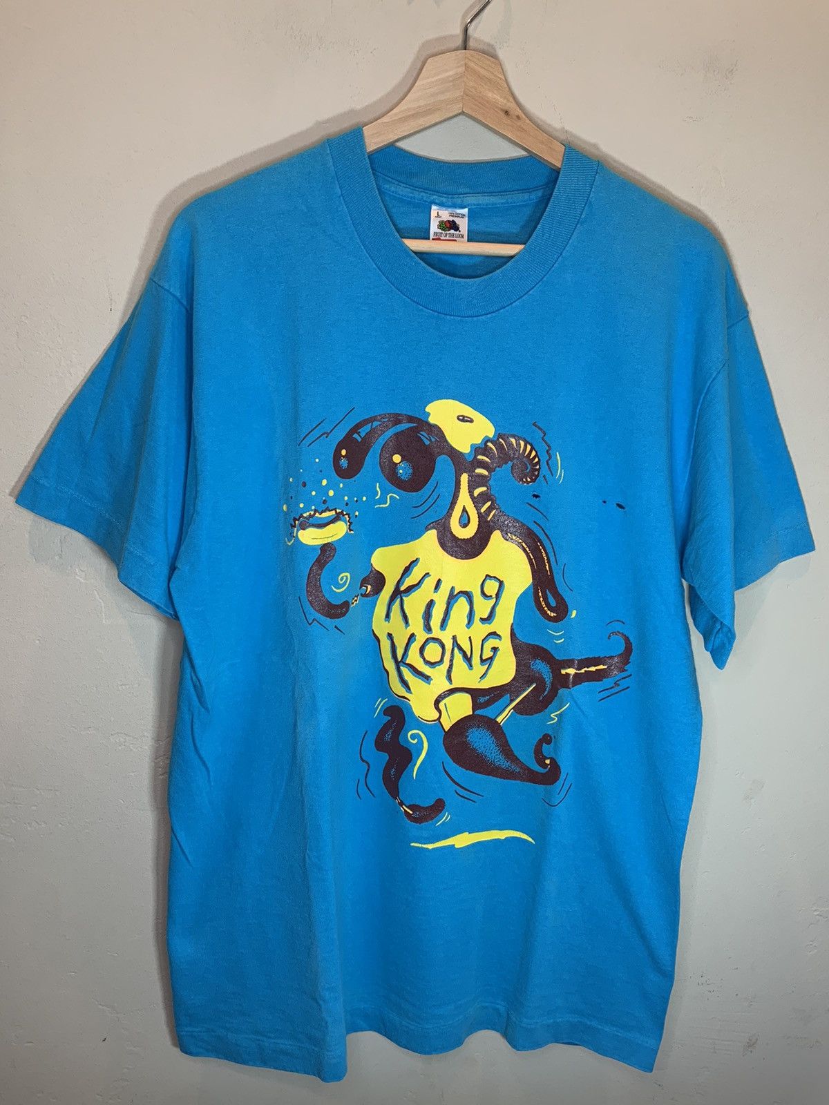 Band Tees *RARE* Vintage 90’s King Kong Hot Dog Eating Monster T-Shirt Size US L / EU 52-54 / 3 - 1 Thumbnail