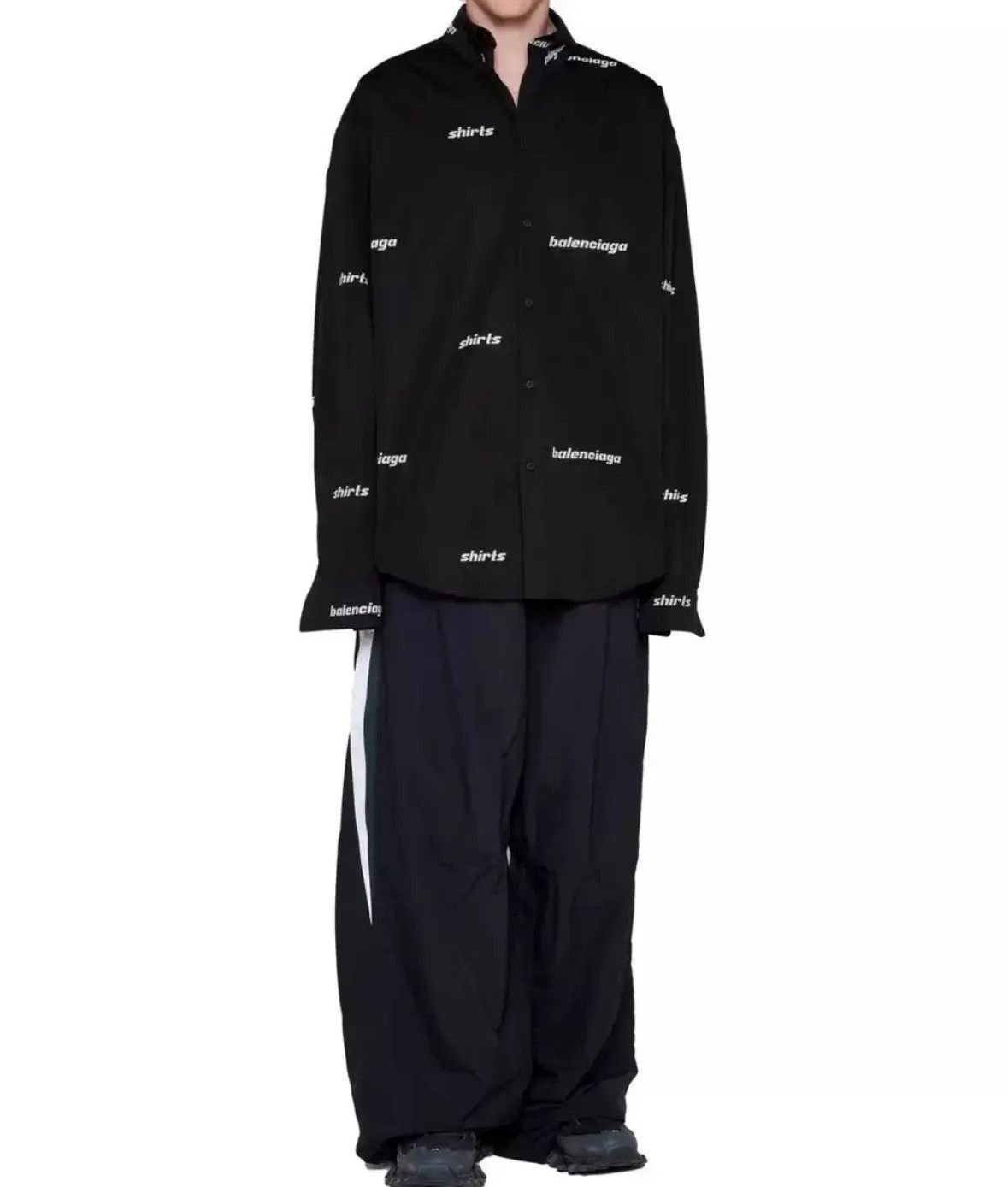 Balenciaga o1bcso1str0425 L/S Large Fit Shirt Allover Poplin Black Size US S / EU 44-46 / 1 - 2 Thumbnail