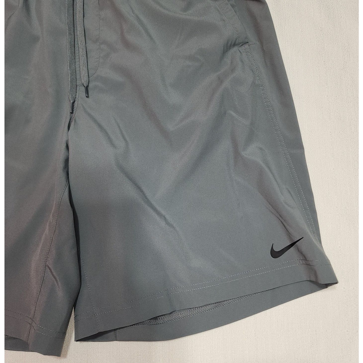 Nike Nike Form dri-fit gray men's shorts size medium tall NWT Size US 26 / EU 42 - 3 Thumbnail