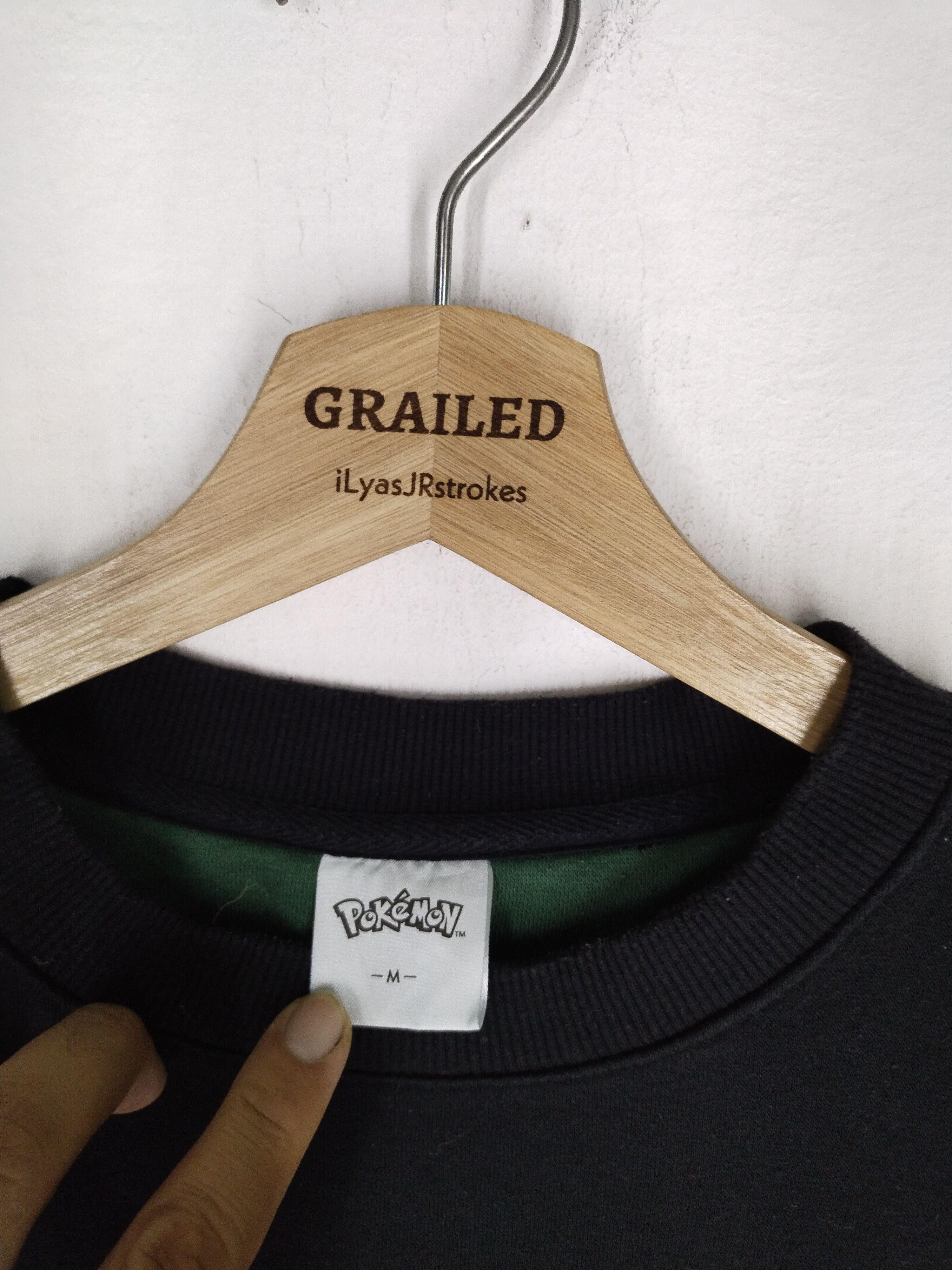 Japanese Brand × Pokemon Pokemon Line Up Team Sweatshirt Size US M / EU 48-50 / 2 - 16 Thumbnail